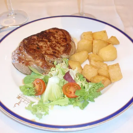 El Castillo Country house *