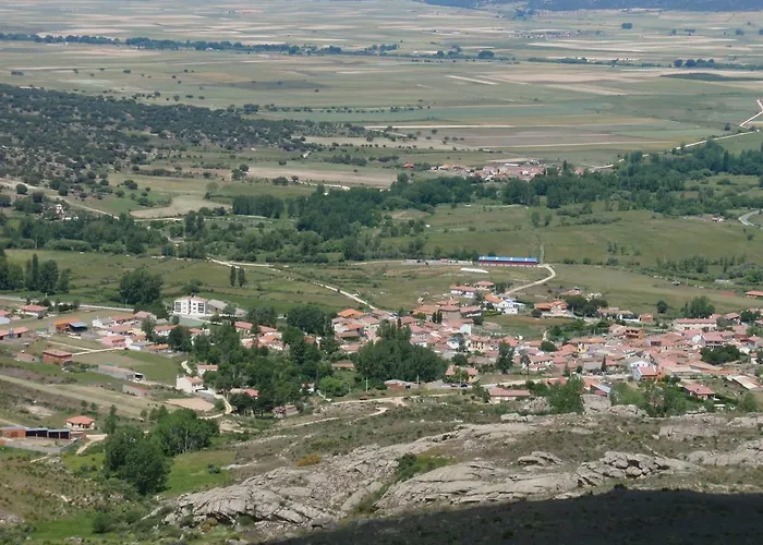 El Castillo Landsted Palacio (Avila)